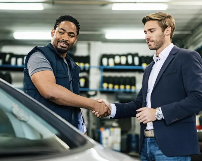 Comercio e Varejo de Automóveis, Camionetas e Utilitários