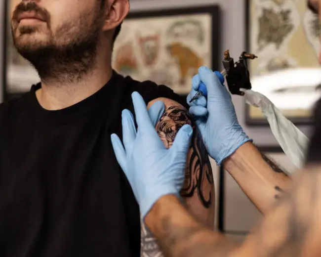 Studio de Tatuagem e Piercing