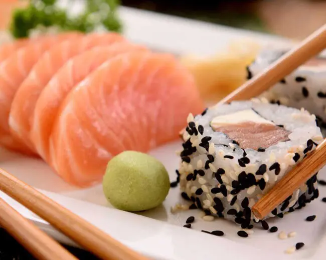 ONEGAI SHIMASU SUSHI E AÇAÍ 