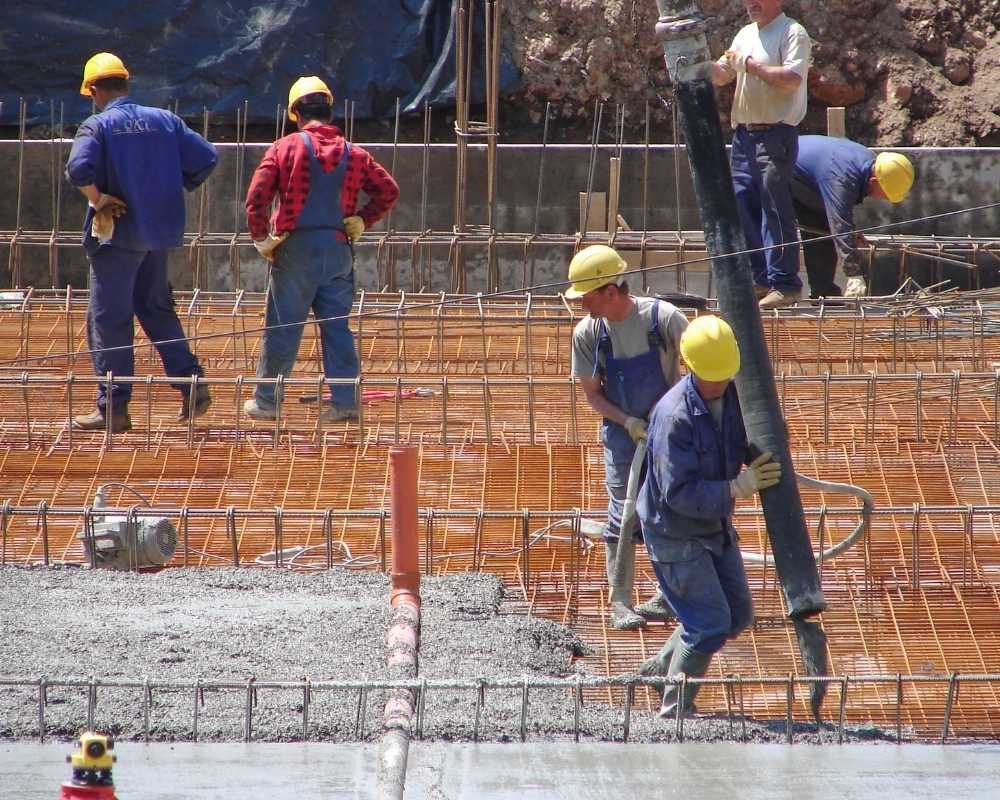 CONSTRUÇÃO CIVIL - LUZARDO E TRICHES - foto 1