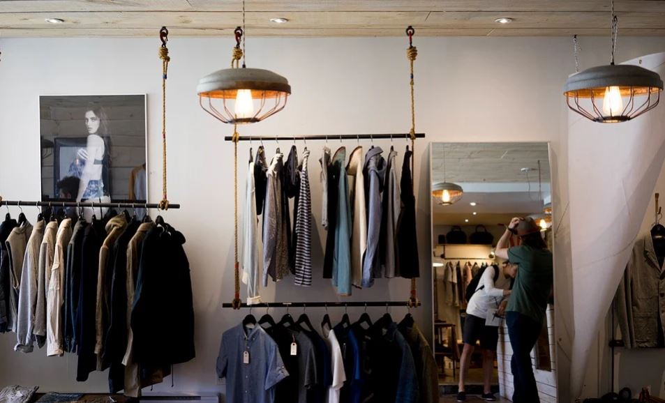 STORES E CHEIROS E CHARMS - foto 4