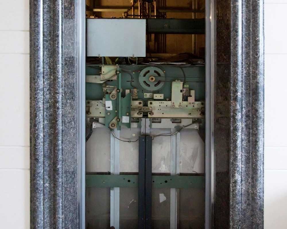 AH ELEVADORES - foto 1
