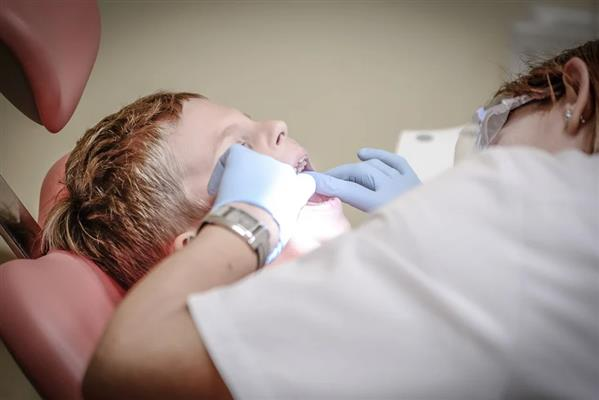EDUARDO DE CASTRO ODONTOLOGIA - foto 2