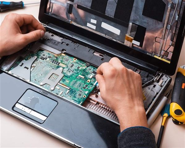 MANUTENÇÃO DE COMPUTADORES - foto 2